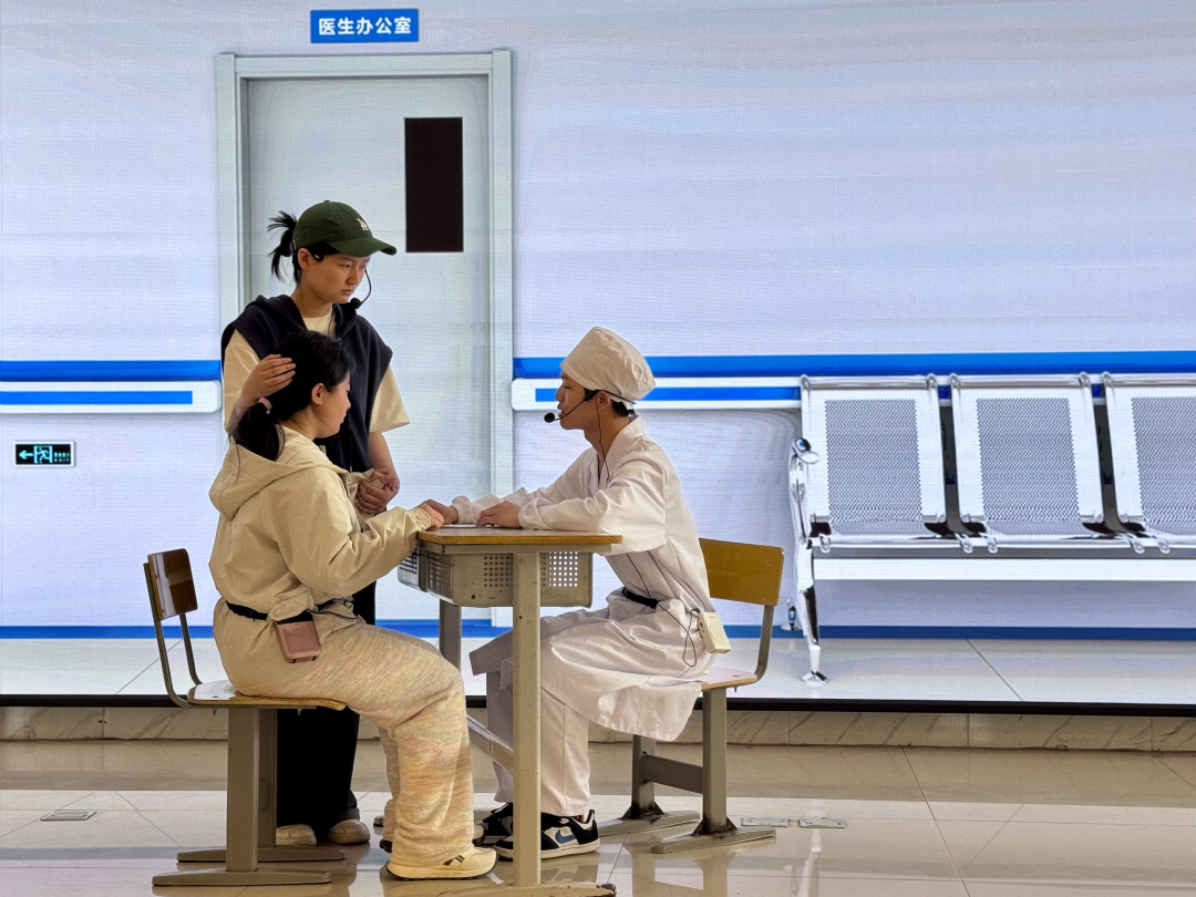 正在上传...