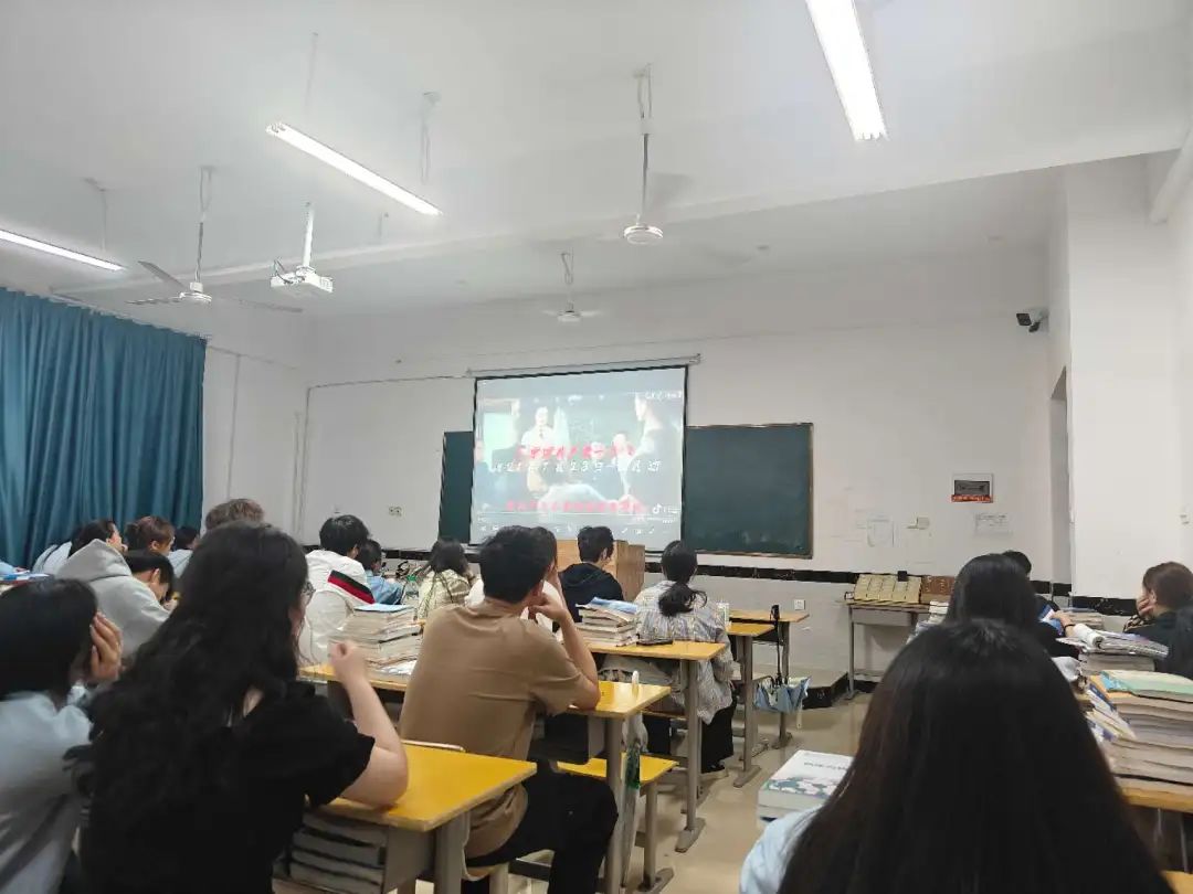 正在上传...